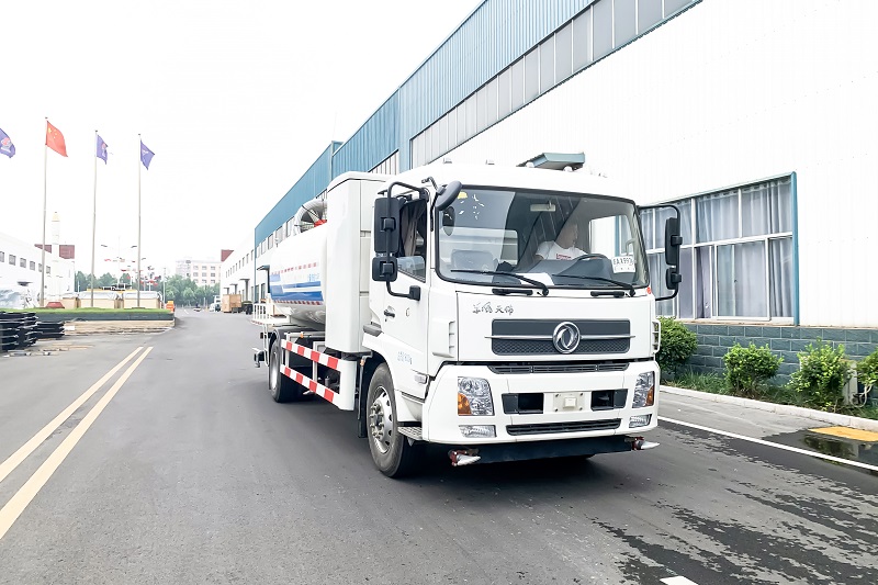 中燕BSZ5181TDYBEV纯电动多功能抑尘车