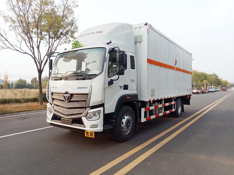 BSZ5183XRQC6B易燃气体厢式运输车